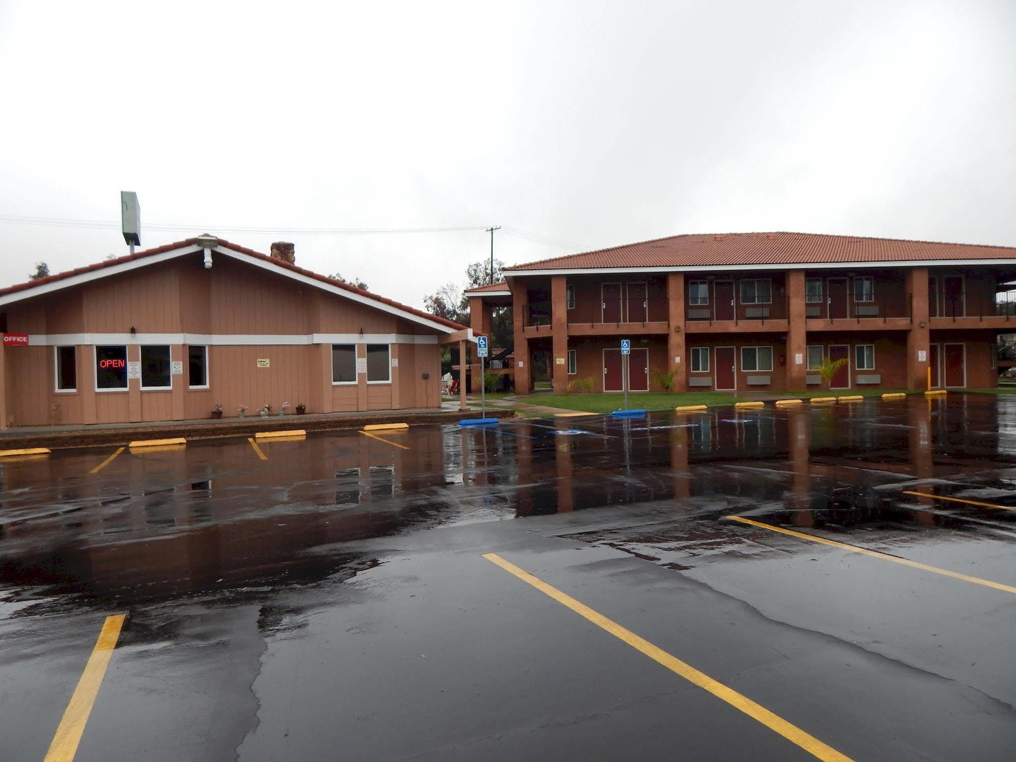 Rancho California Inn Темекула Екстериор снимка