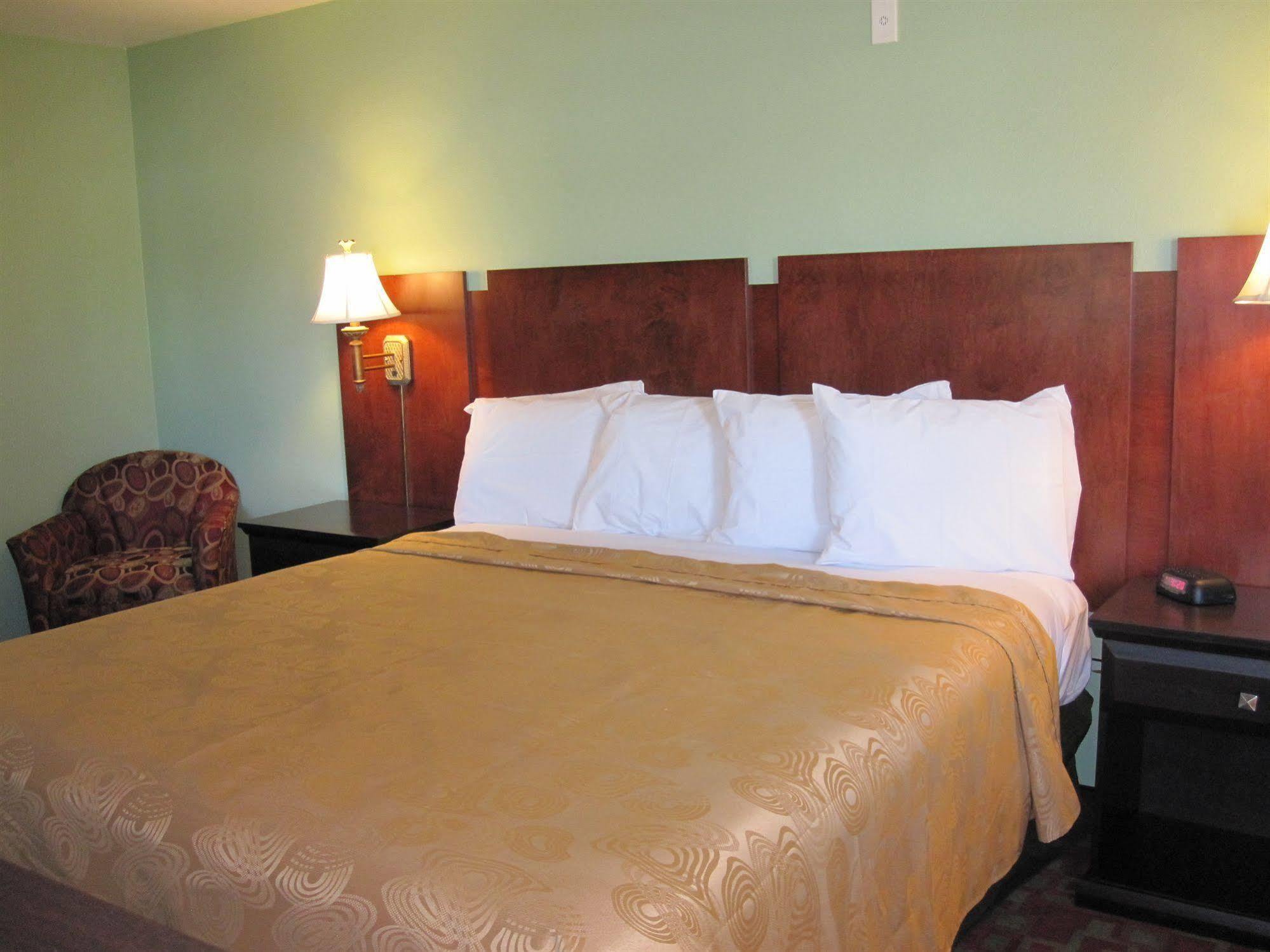 Rancho California Inn Темекула Екстериор снимка